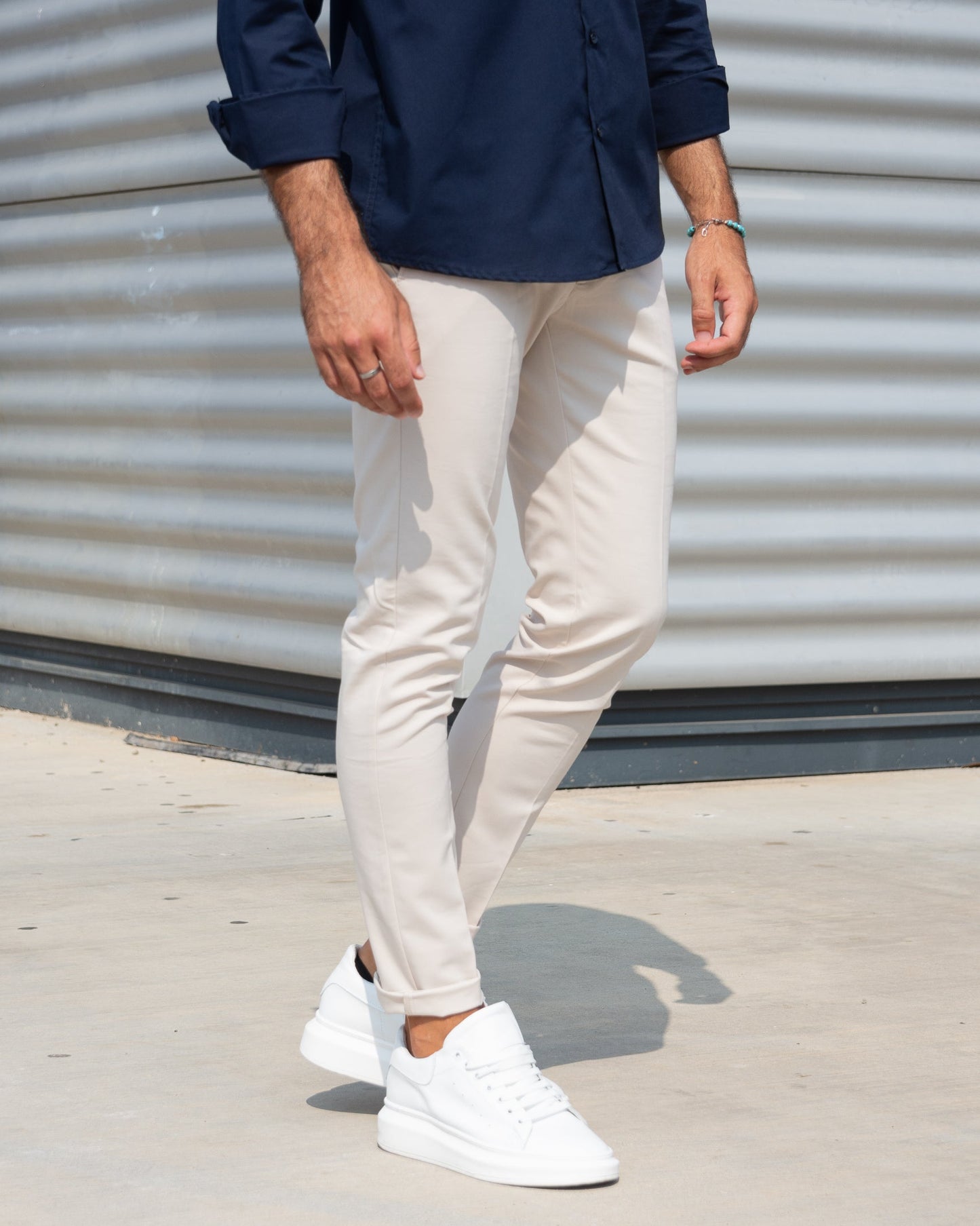 Maison Velutti – Timeless Classic Chinos