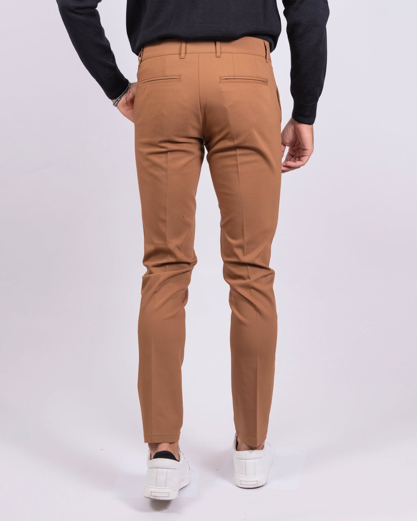 Maison Velutti – Stylish Checkered Slacks