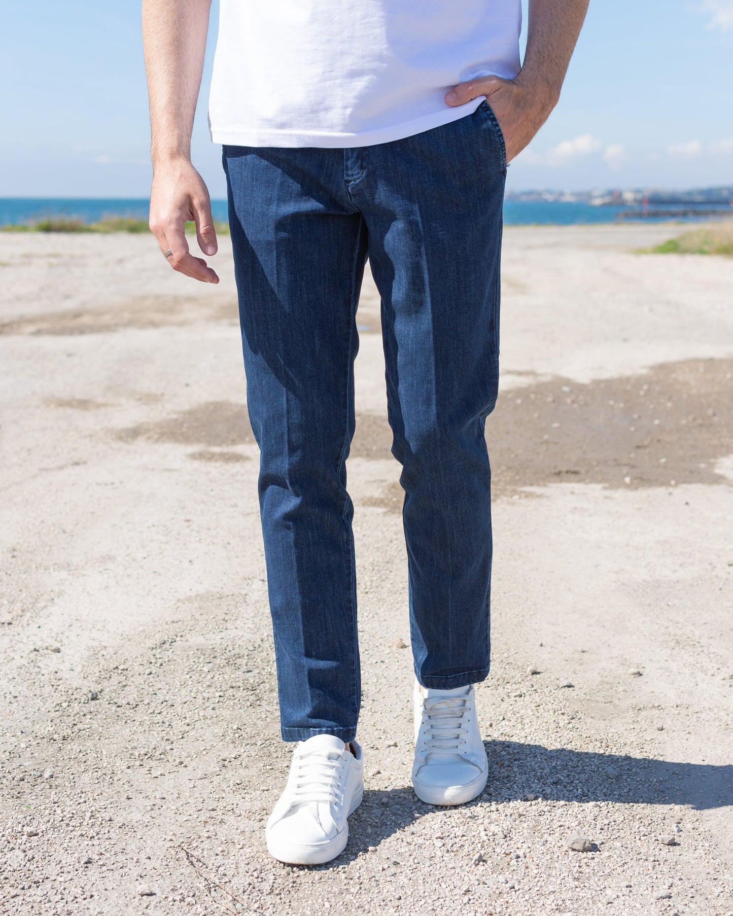 Maison Velutti – Refined Pleated Pants